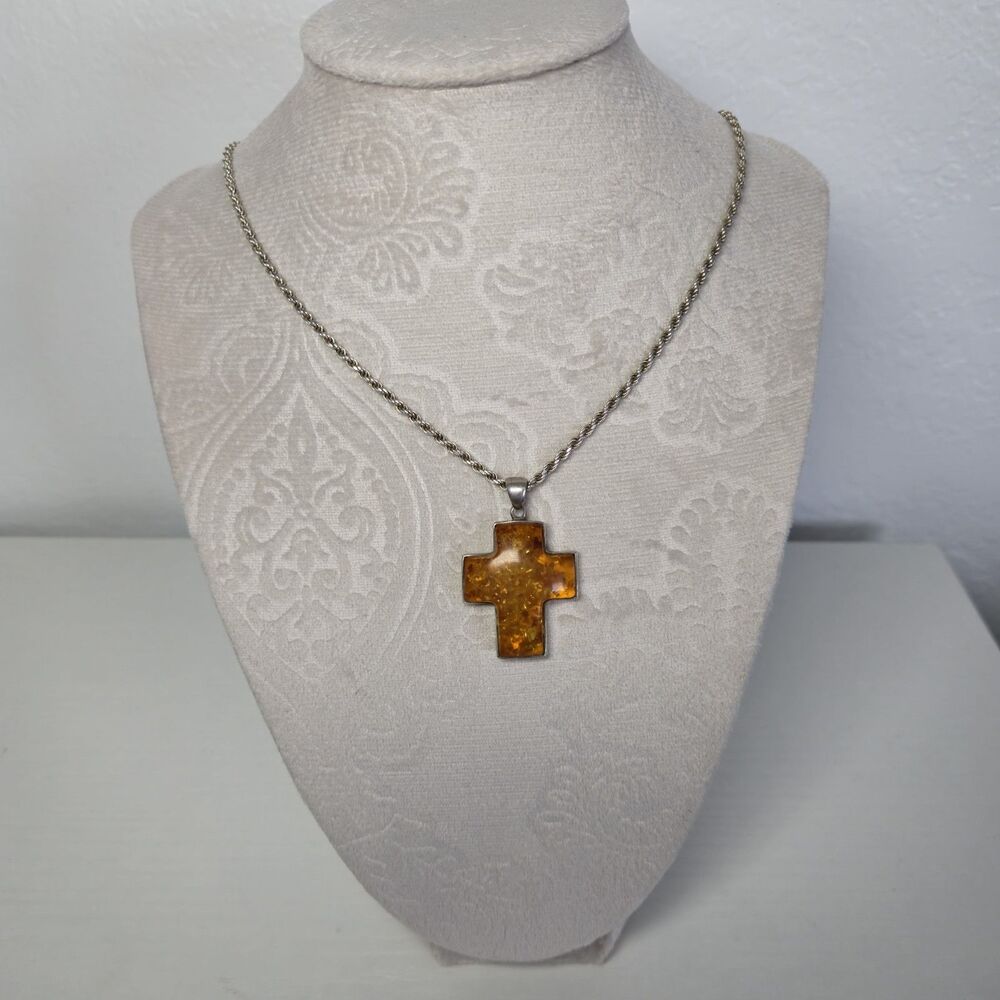 925 Sterling Silver Vintage Pendant Amber Religious Cross